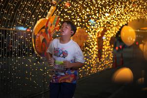 BIB: 11505
                            <button type="button" onclick="openModal(21750242)" class="btn btn-primary btn-sm float-right btn-popup" data-toggle="modal" data-target=".modal-high-quality">
                        <i class="fas fa-shopping-cart"></i> Add to Cart
                    </button>
                                            <button type="button" onclick="isThisMe(21750242, true)" class="btn btn-success btn-sm float-right btn-popup btn-isme hidden" data-toggle="tooltip" data-placement="bottom" title="นี่คือรูปของคุณใช่ไหม คลิกที่นี่เพื่อเอาเข้าอัลบั้ม">
                        <i class="fas fa-plus"></i> Add to album
                    </button>
                    <button type="button" onclick="isThisMe(21750242, false)" class="btn btn-warning btn-sm float-right btn-popup btn-isnotme hidden">
                        <i class="fas fa-ban"></i> Remove from album
                    </button>